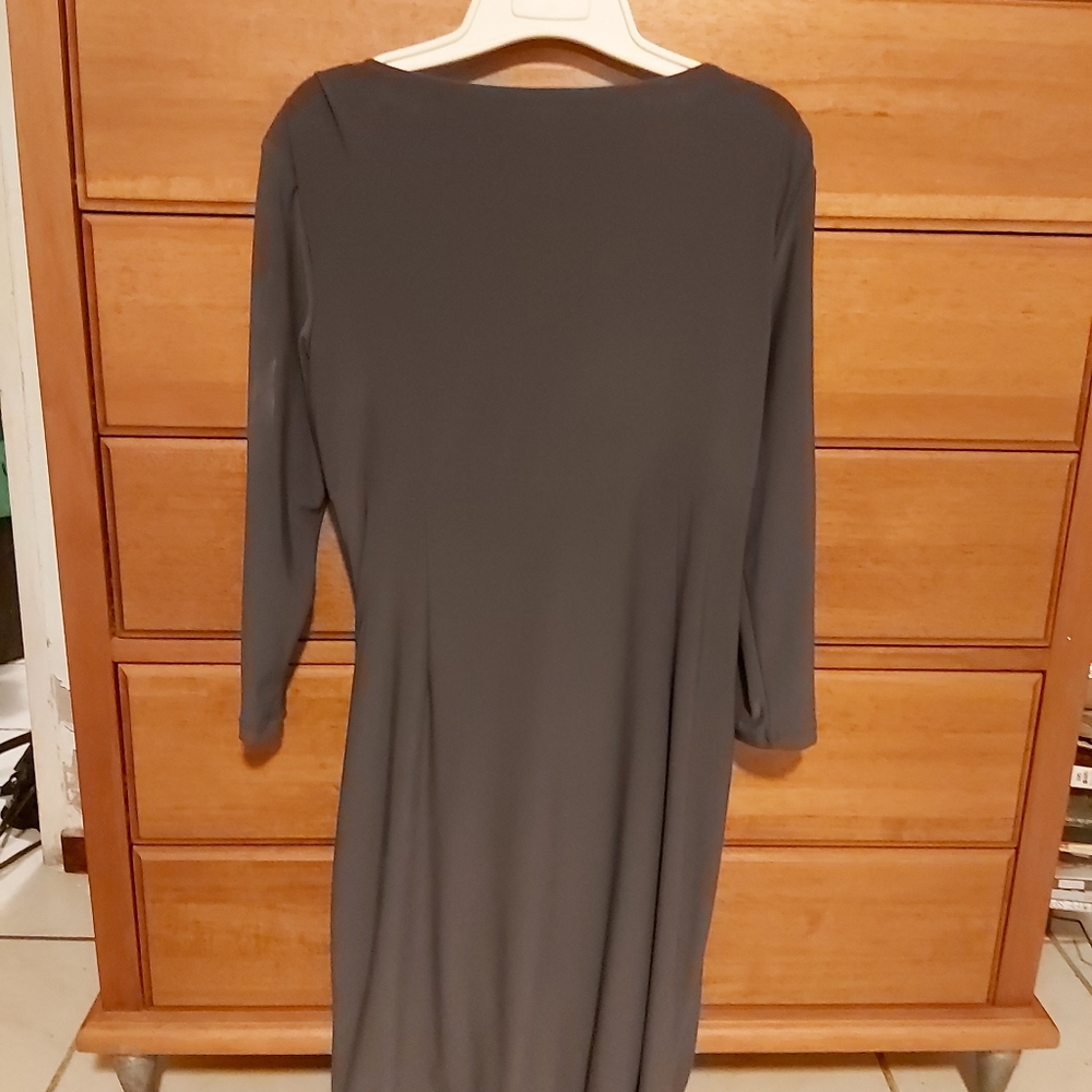 Dress - Picture 2 of 3
